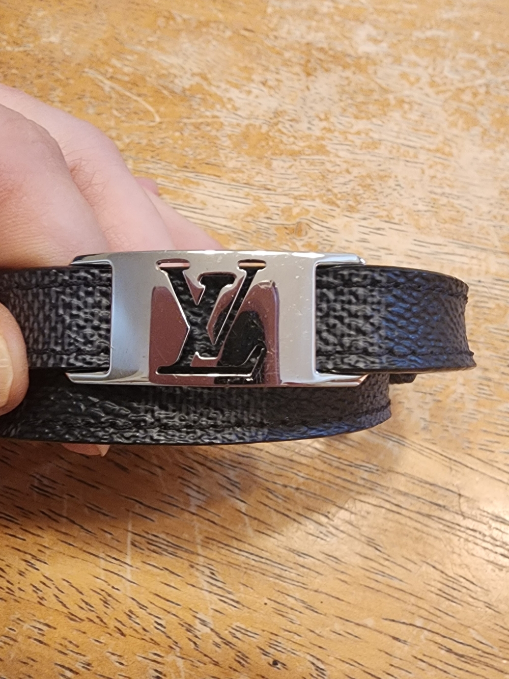 Louis Vuitton Damier Graphite Sign It double bracelet with  silver-toned LV logo